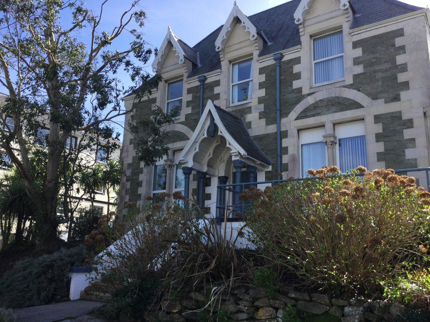 Armyn House Apartments, Your Coastal Escape In Falmouth Esterno foto