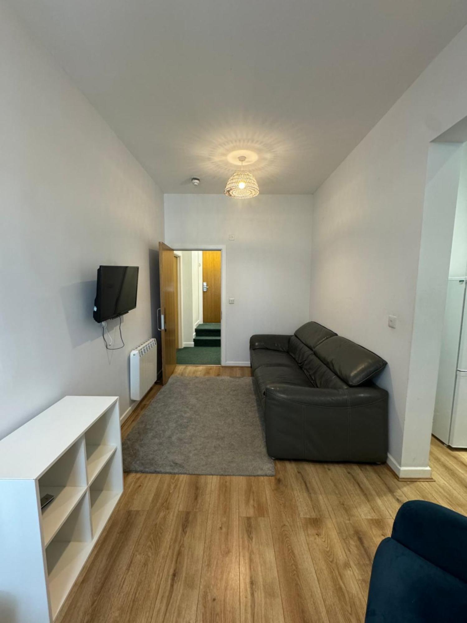 Armyn House Apartments, Your Coastal Escape In Falmouth Esterno foto