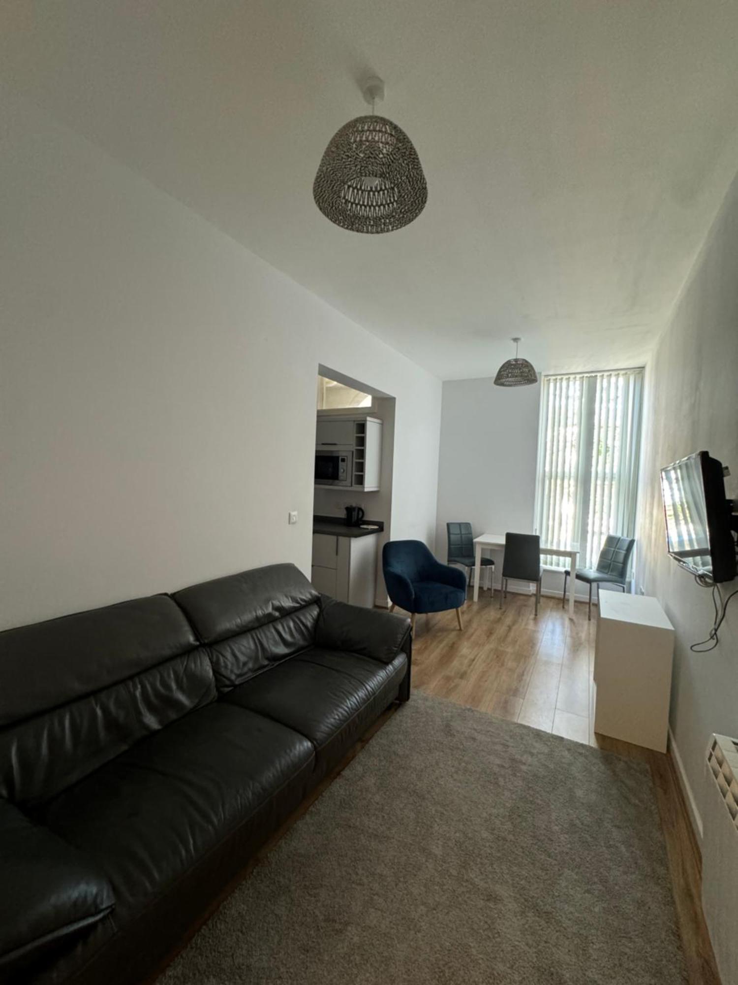 Armyn House Apartments, Your Coastal Escape In Falmouth Esterno foto
